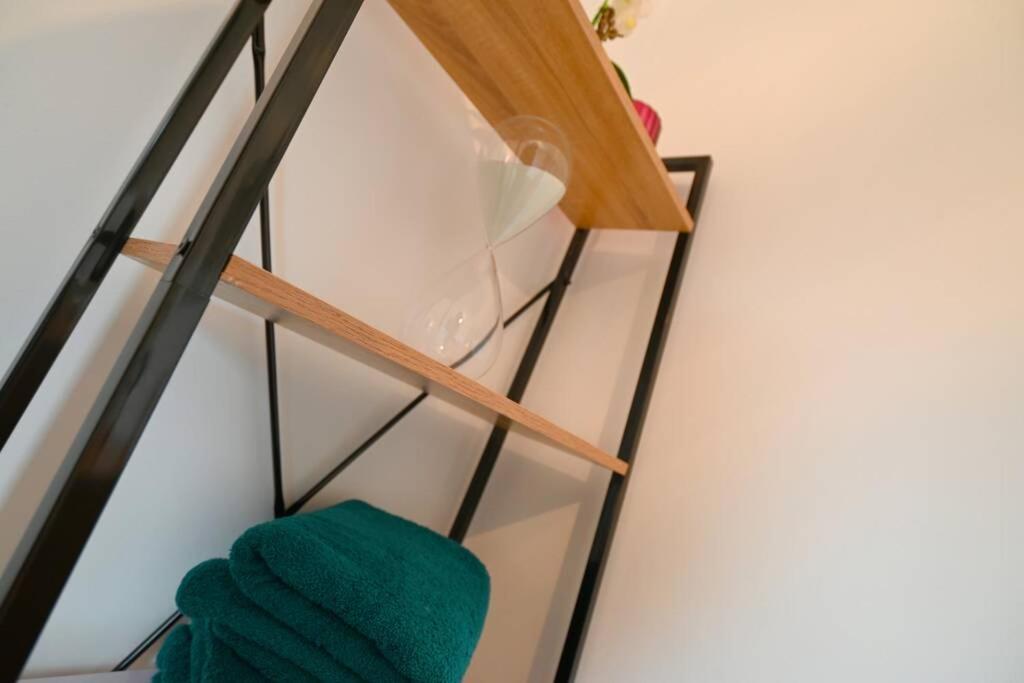 Holiday home 4 Bed Town House 'reading Town Centre' Reading