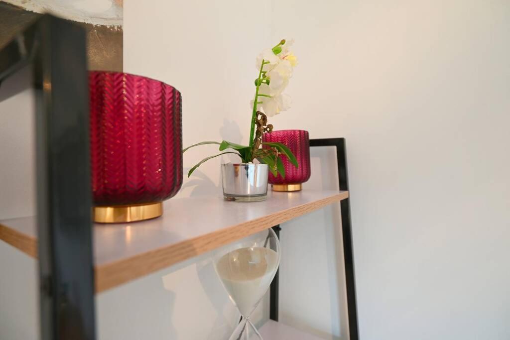 4 Bed Town House 'reading Town Centre' Reading